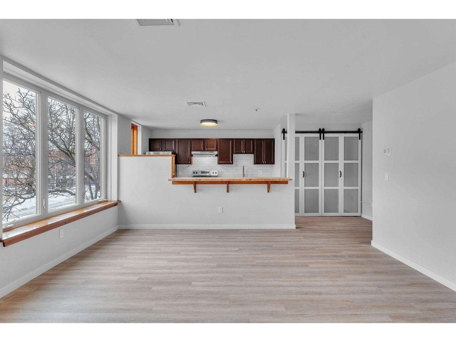 230 College Street, Unit 12