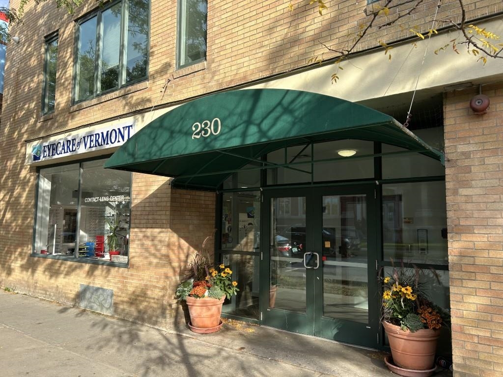 230 College Street, Unit 7