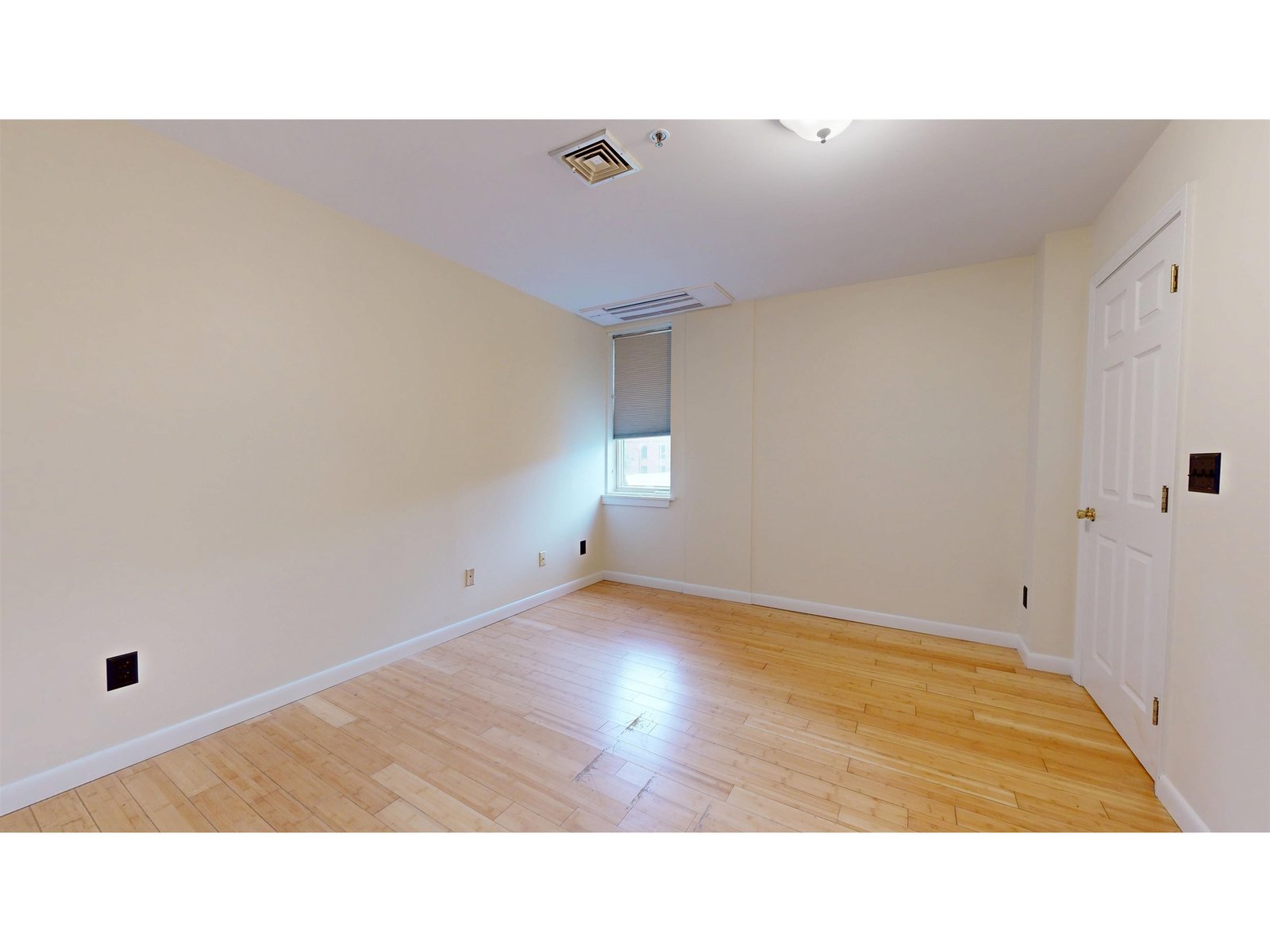 230 College Street, Unit 7