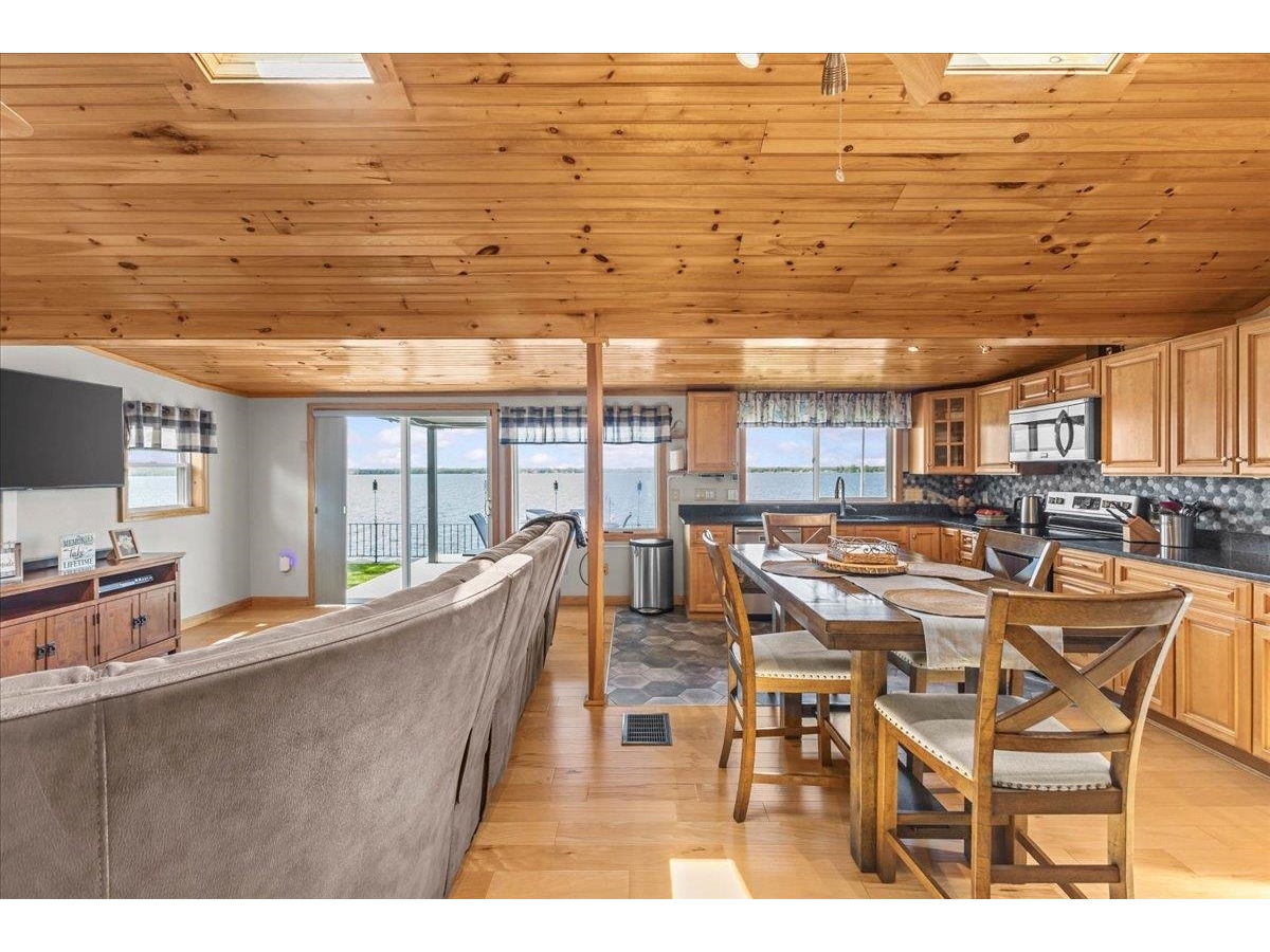 230 Lakewood Drive