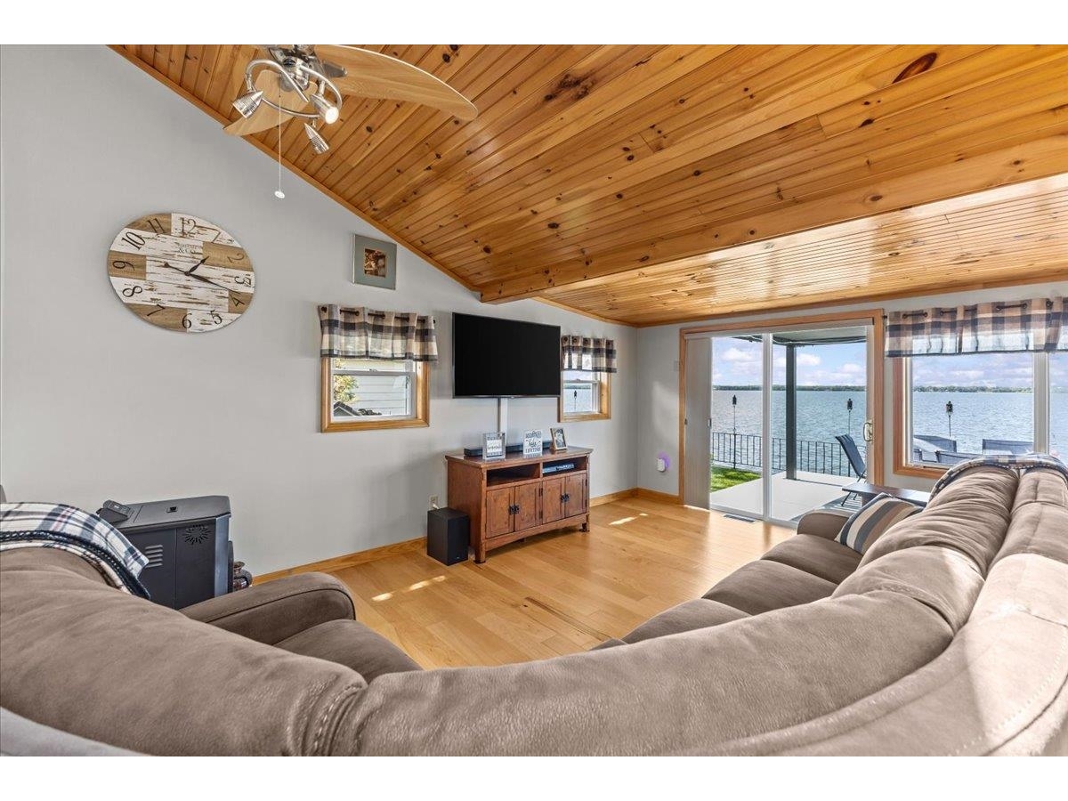230 Lakewood Drive