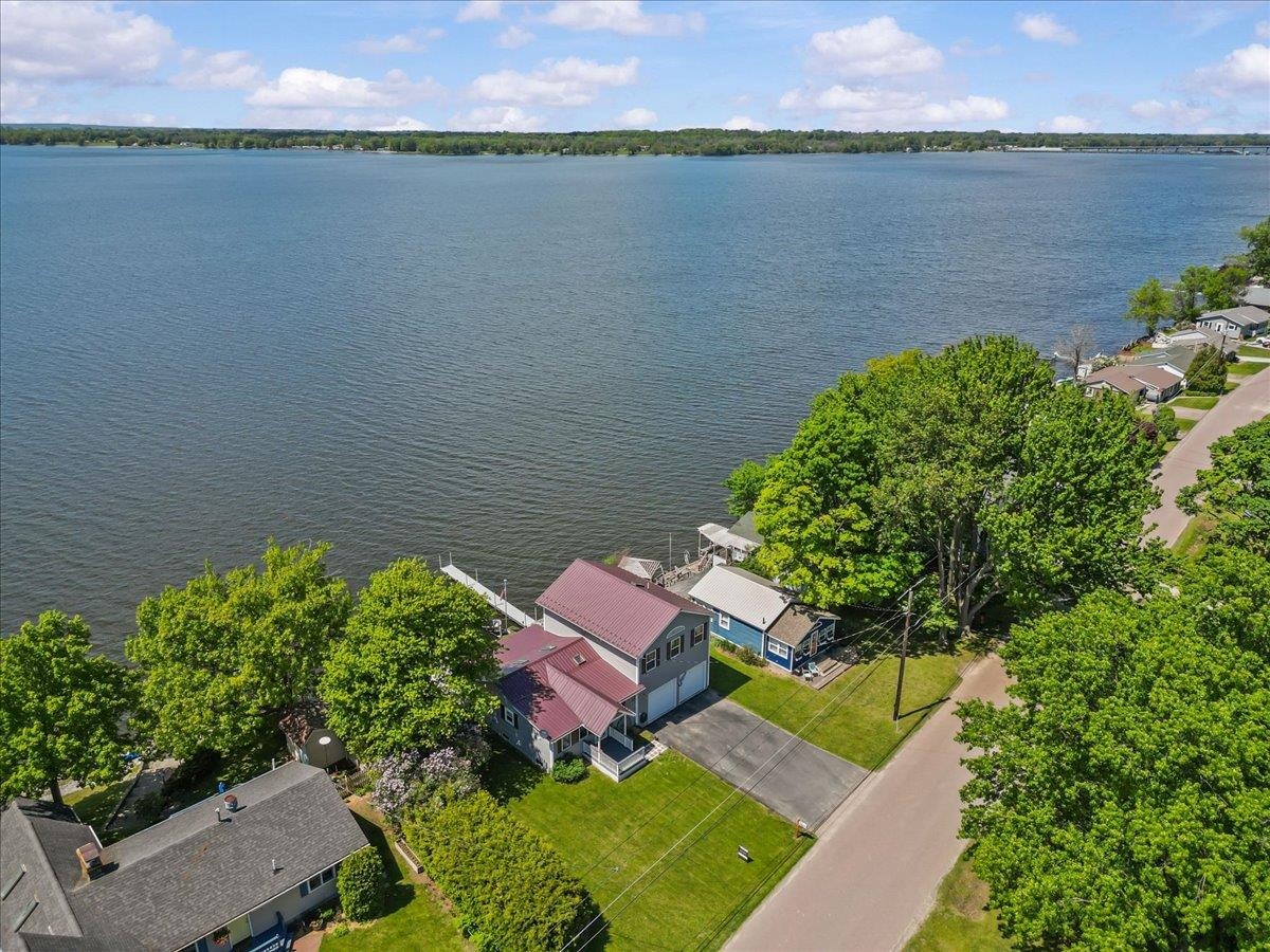 230 Lakewood Drive