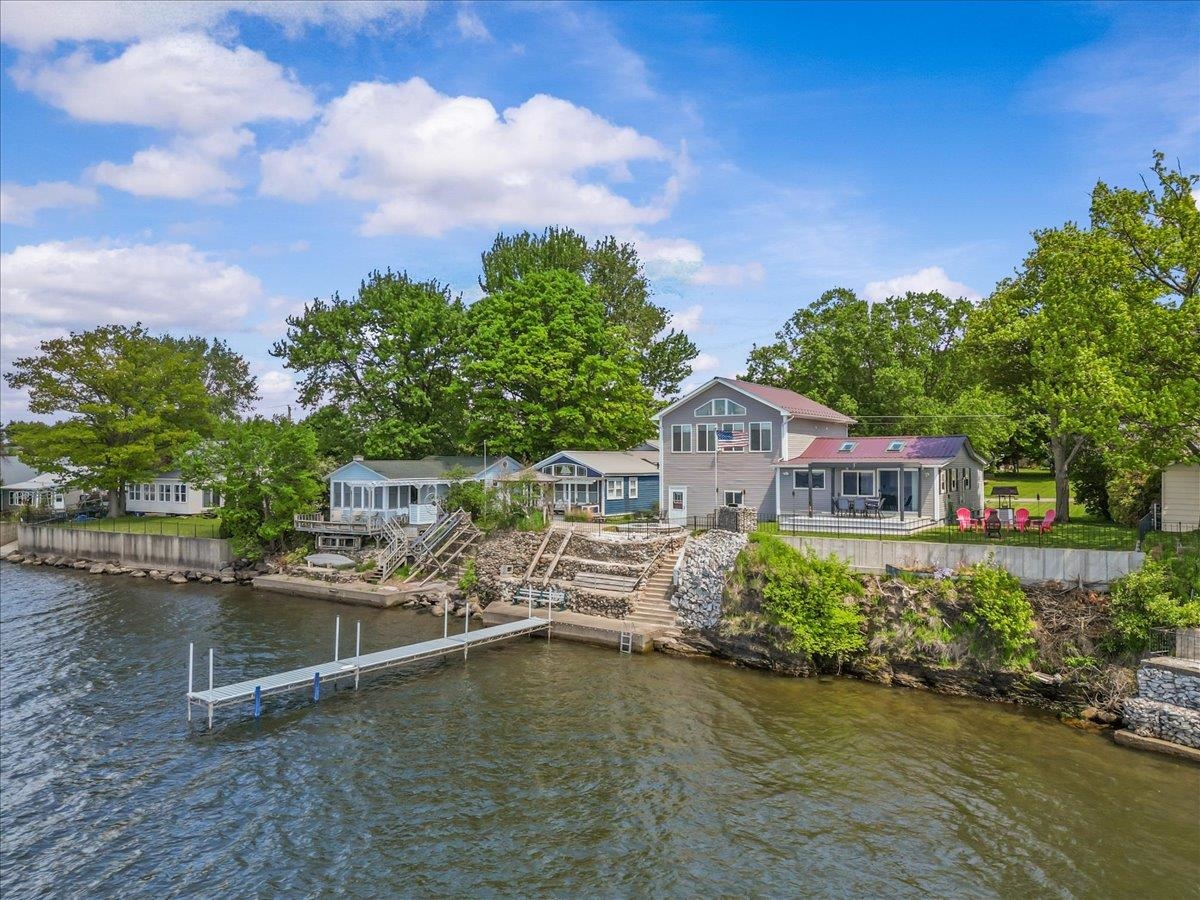 230 Lakewood Drive