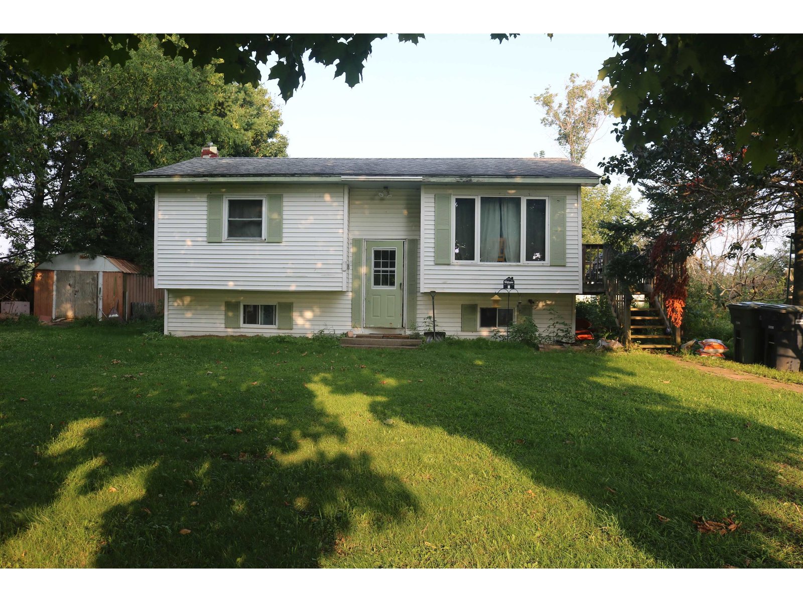 231 Lakewood Drive, Swanton