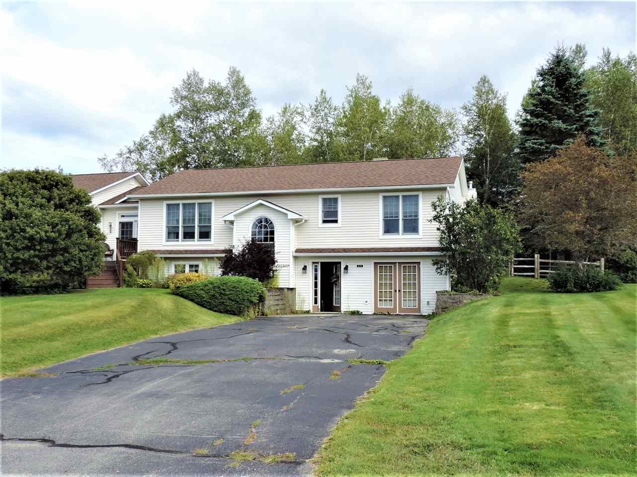 231 Memphremagog View