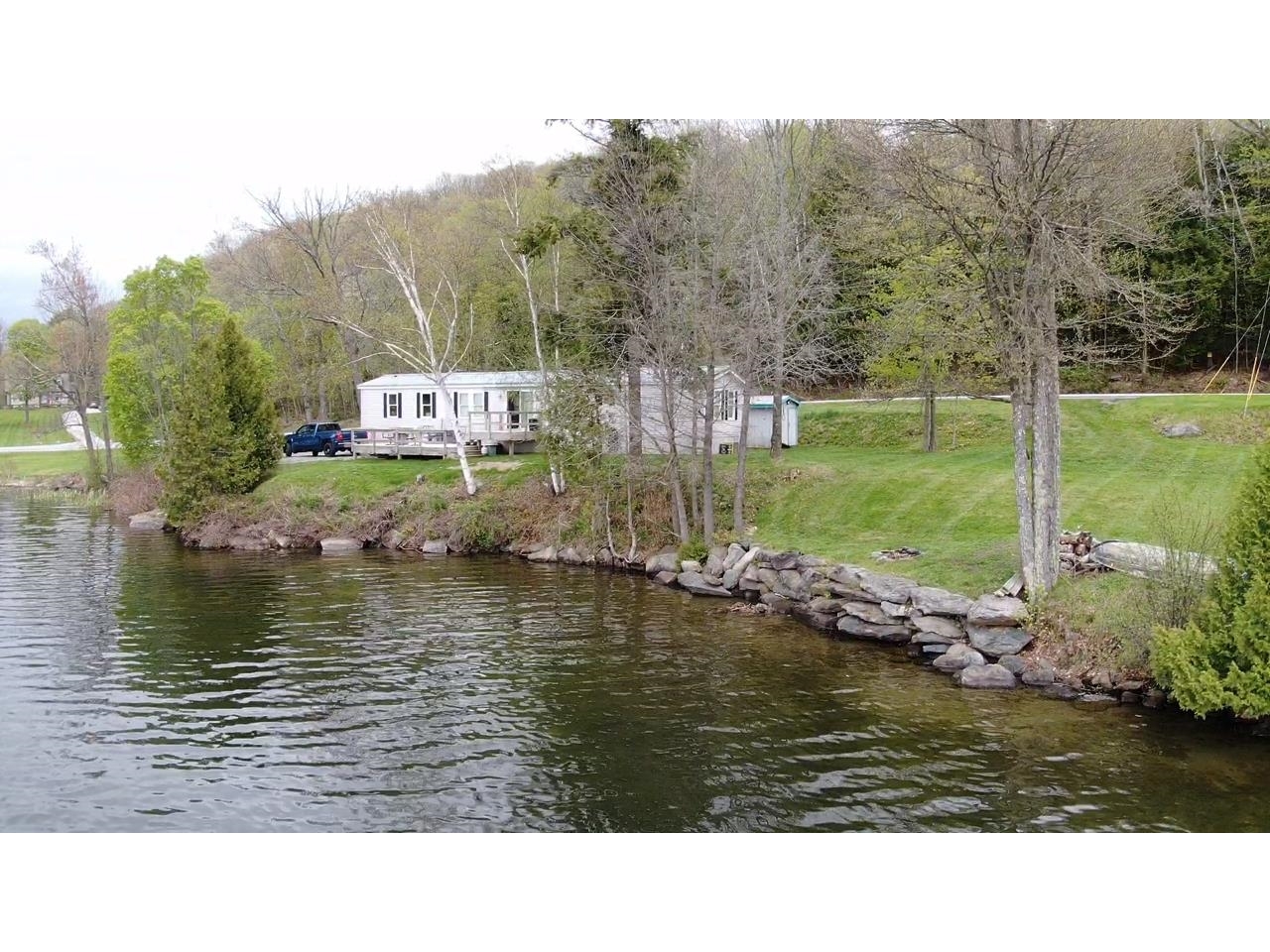 2313 Pond Road