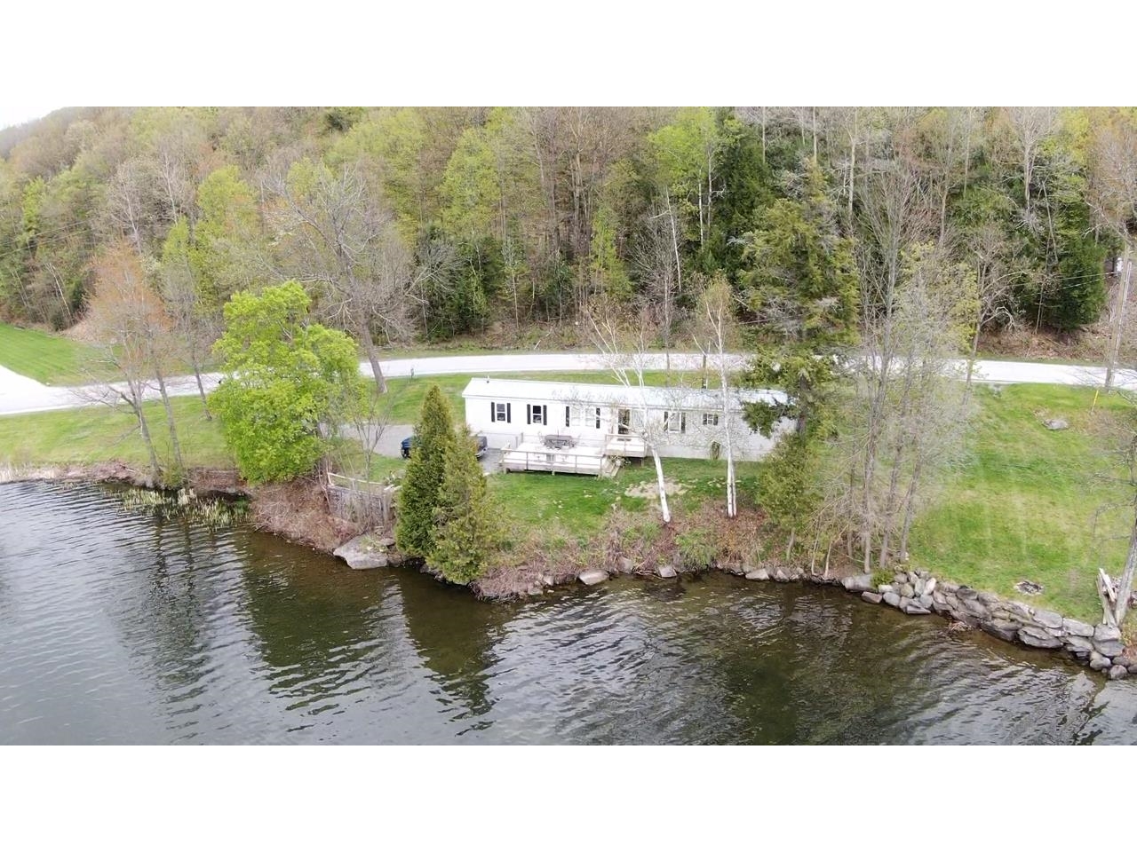 2313 Pond Road