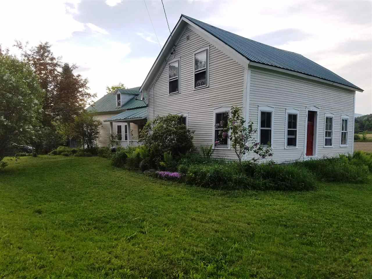 2319 River Road East