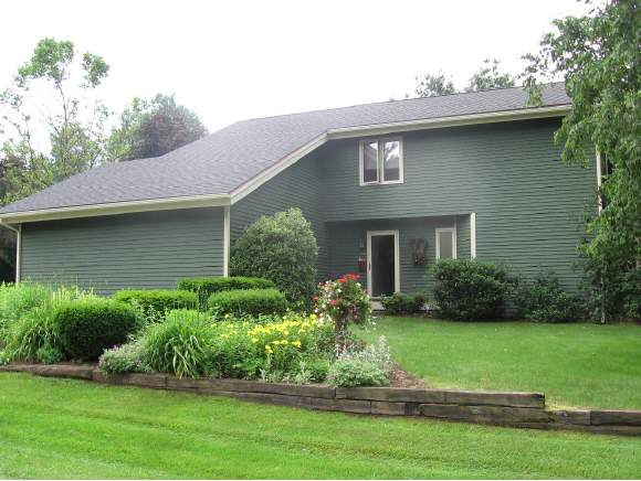 232 Gardenside Ln