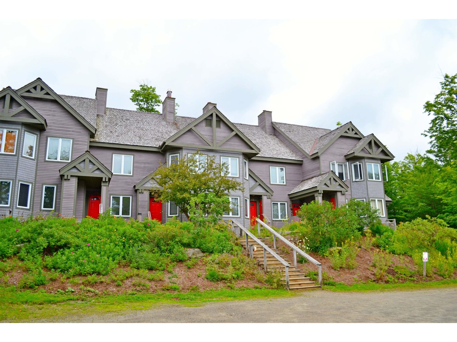 232 North Village Road, Unit 306