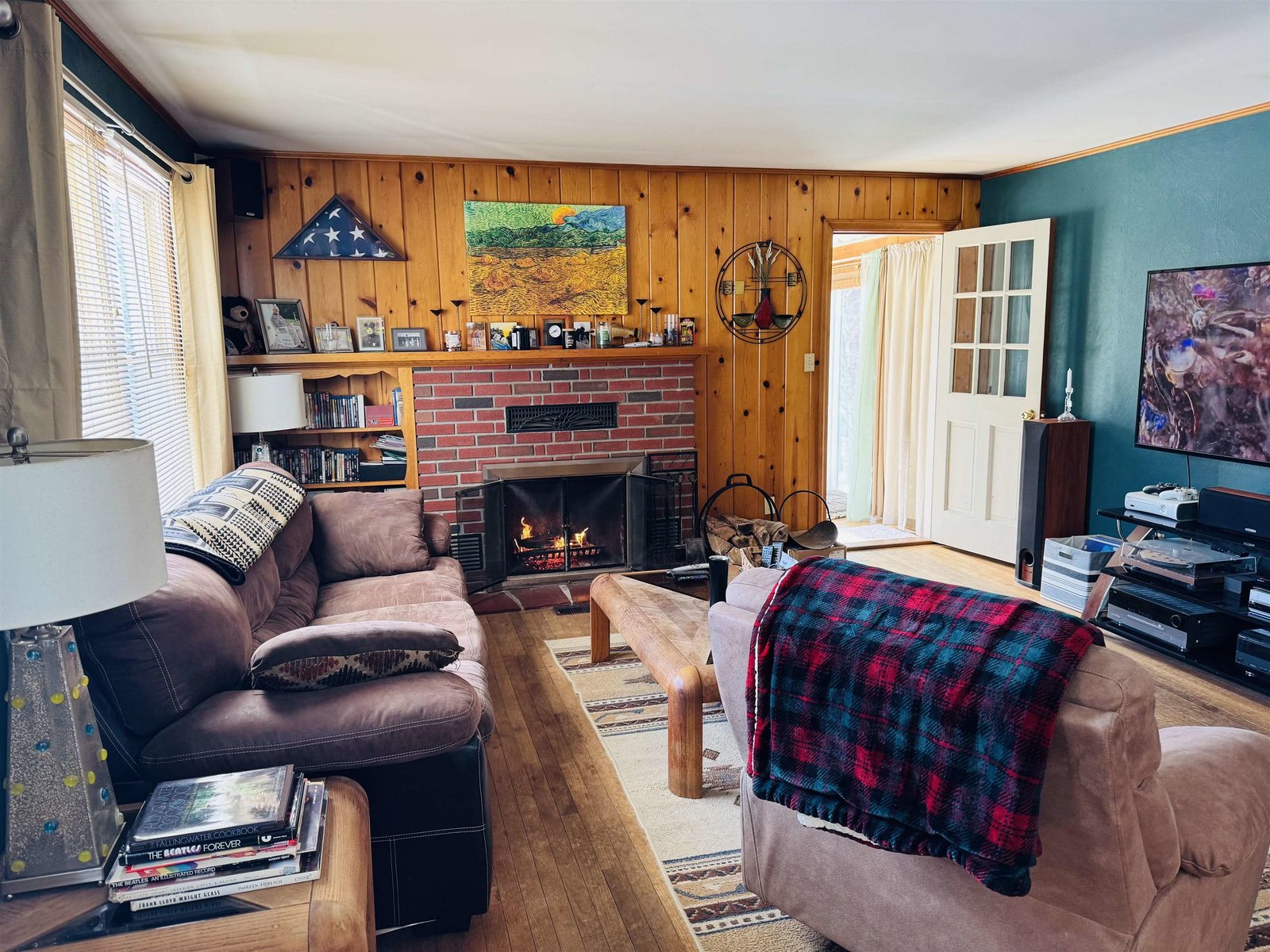 233 North Hill Road