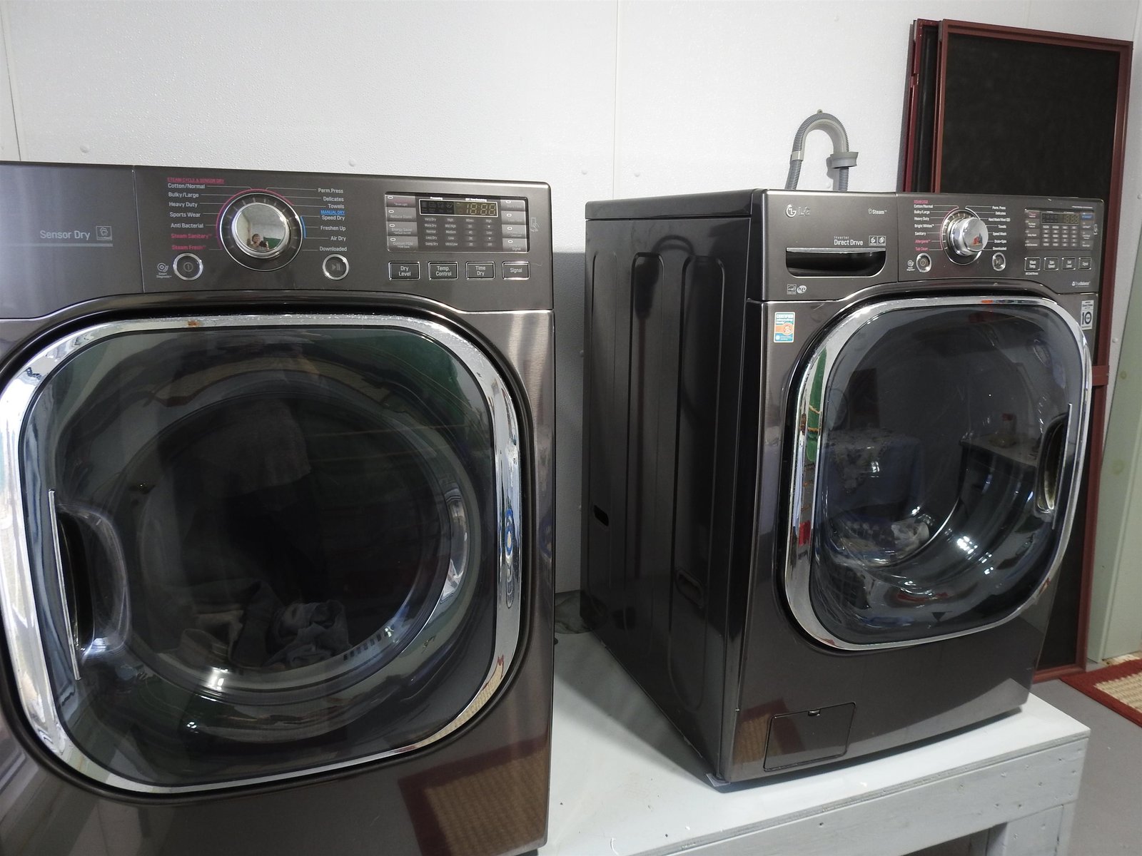 1st floor washer and dryer