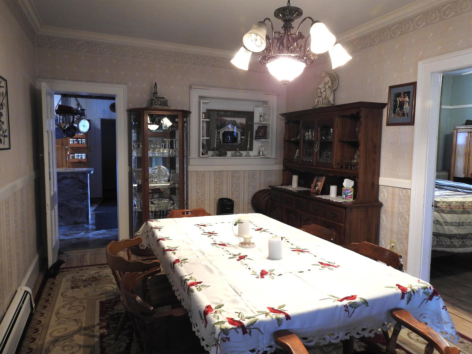 Formal dining room