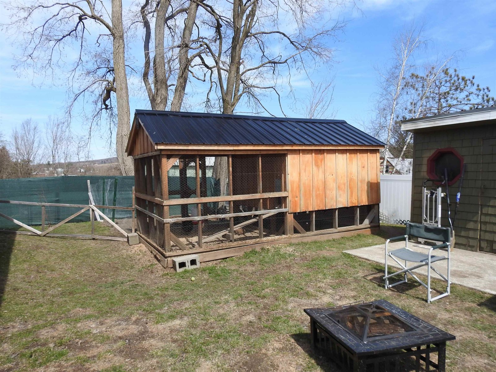 Chicken coop
