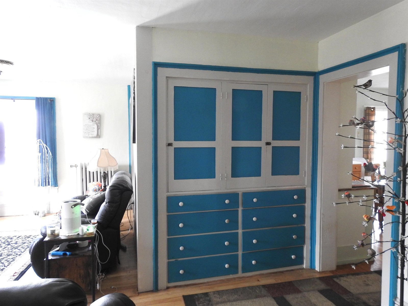 Built-ins  in the dining area of accessory apartment