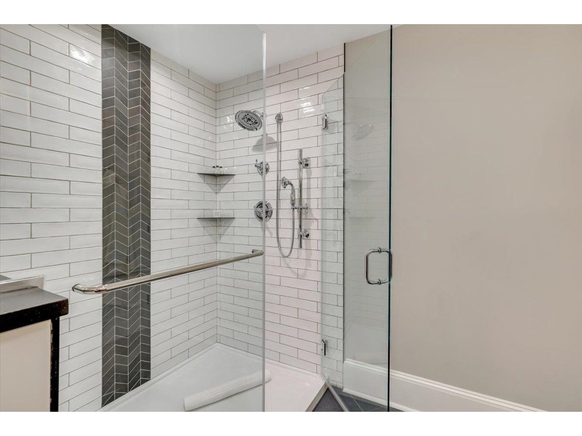 234 East Road, Unit 1
