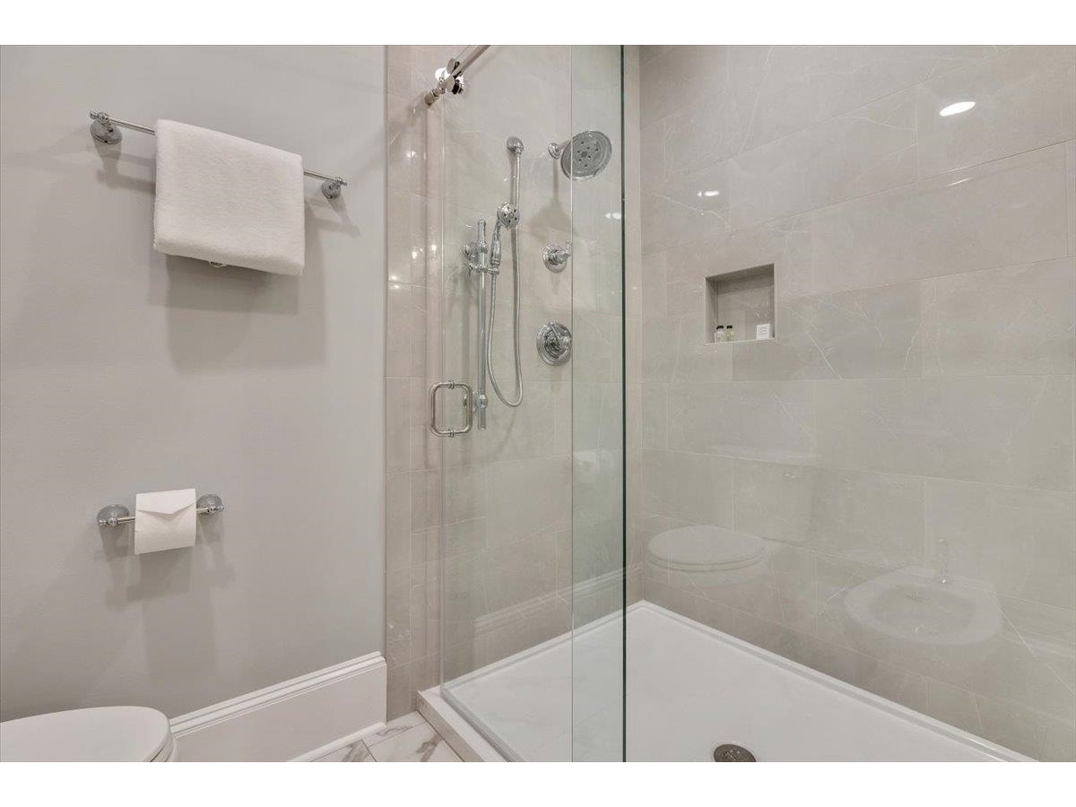 234 East Road, Unit 1
