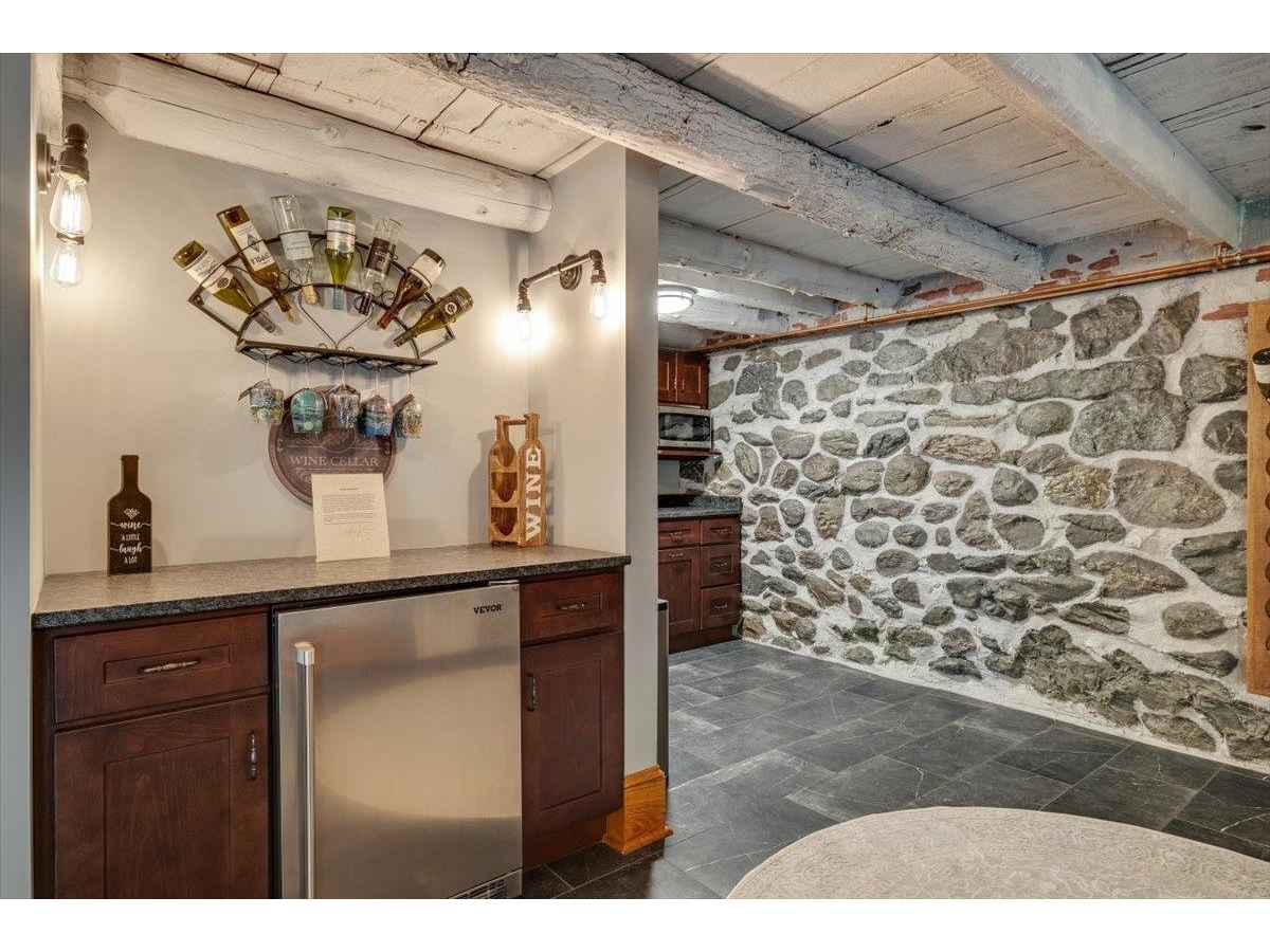 234 East Road, Unit 1
