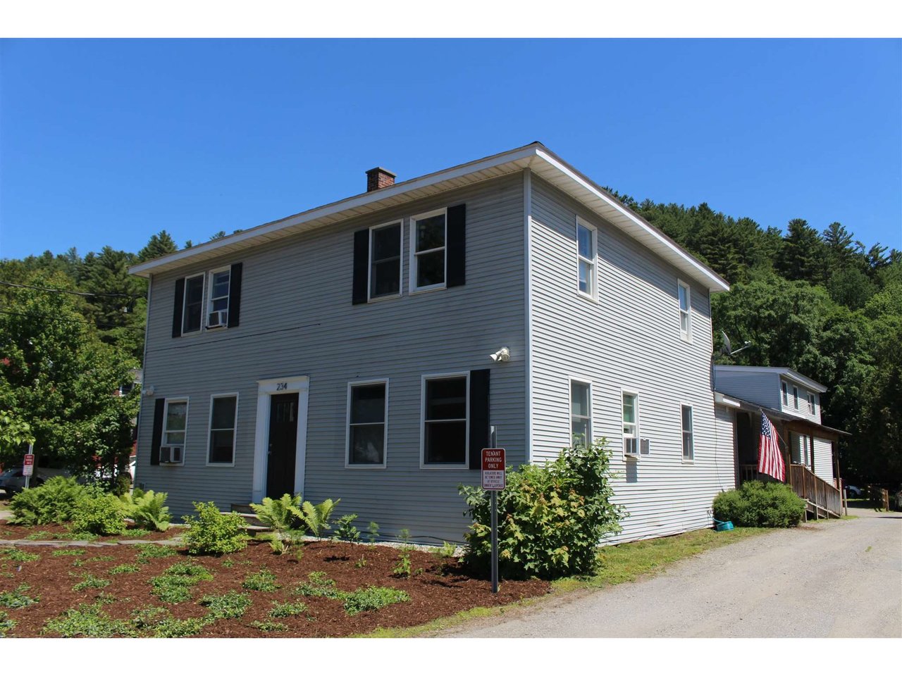 234 Maple Street, Unit 2
