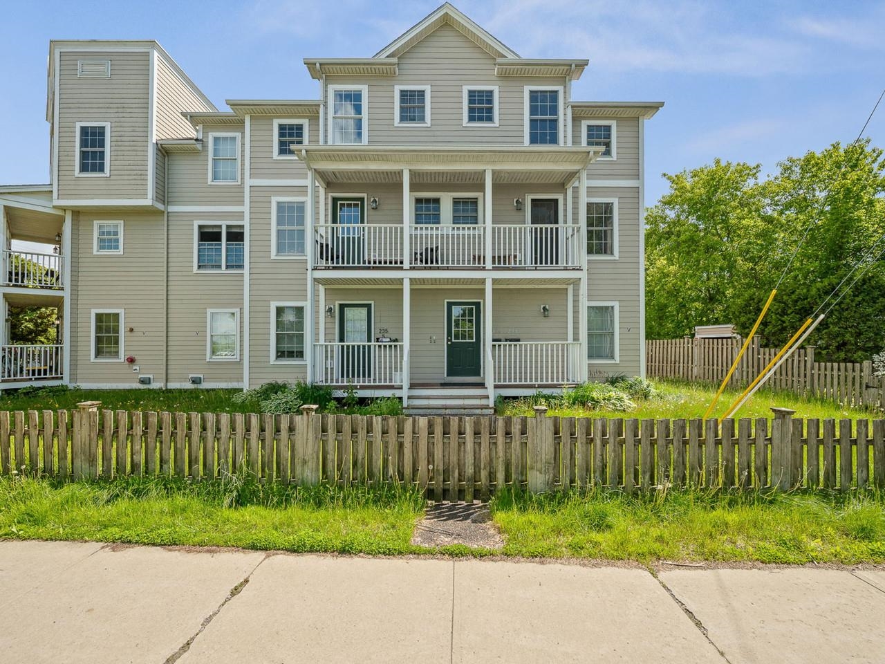 235 Park Street, Burlington