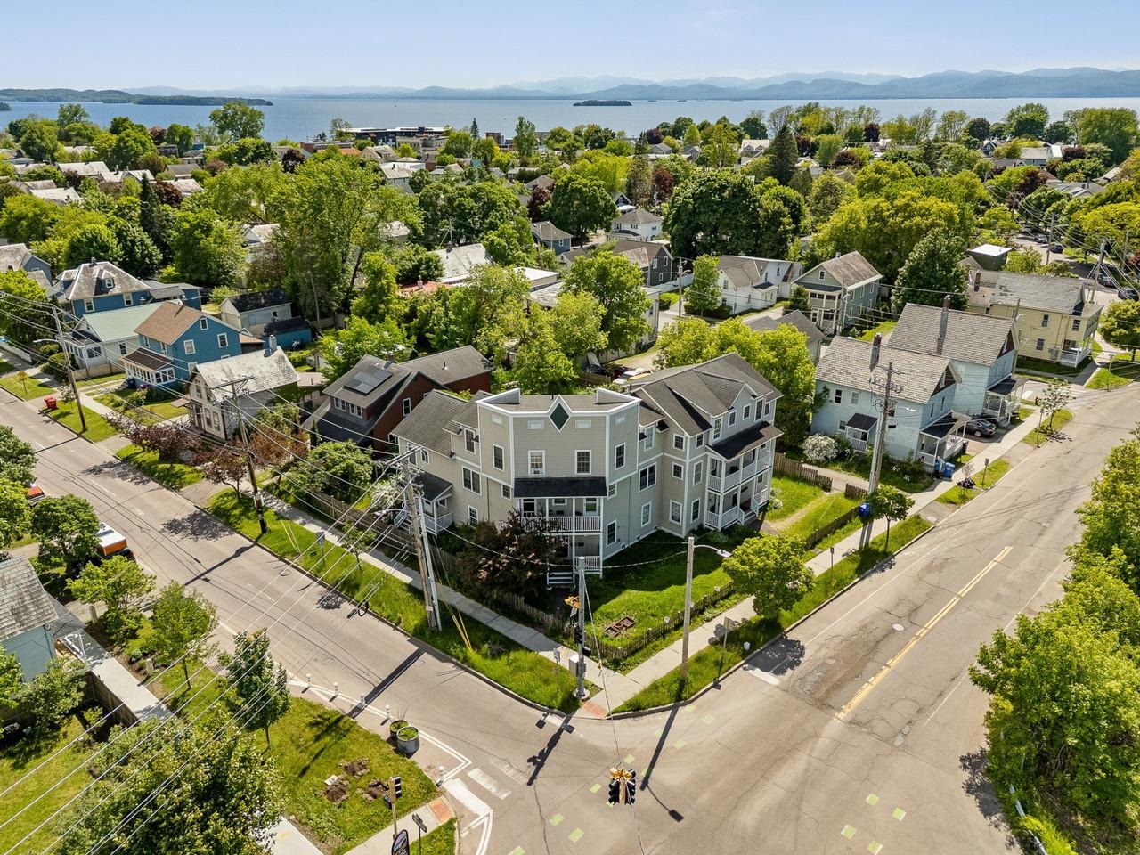 Close proximity to the lake