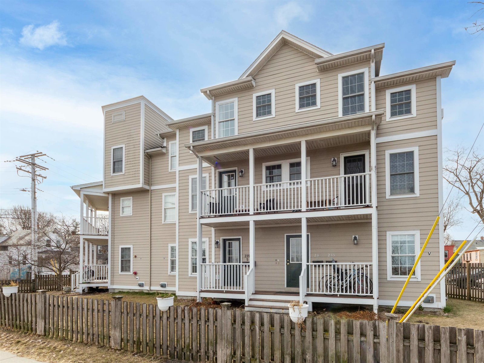 235 Park Street, Unit 5