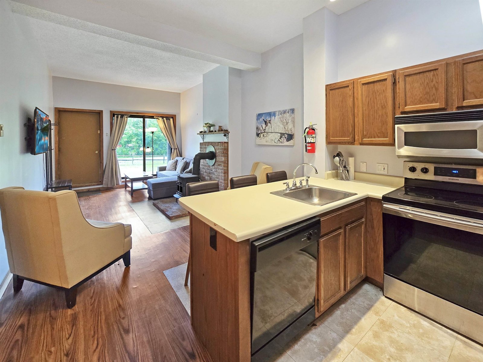 2358 Route 100, Unit 102