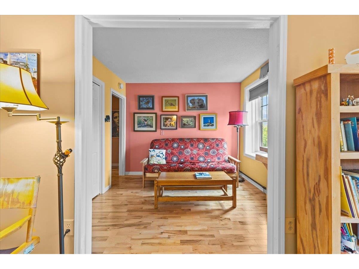 236 South Prospect Street, Unit 3