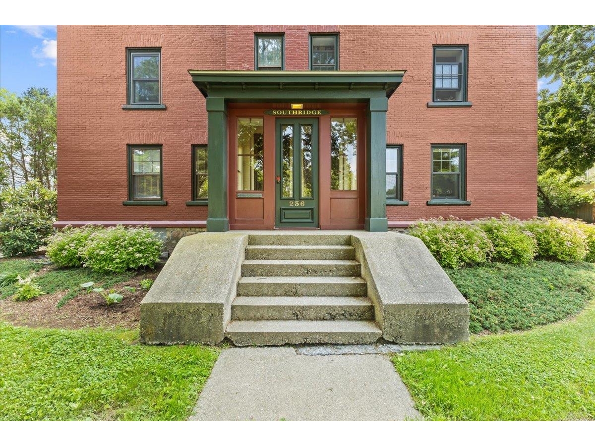 236 South Prospect Street, Unit 3