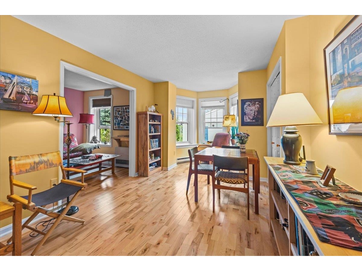 236 South Prospect Street, Unit 3