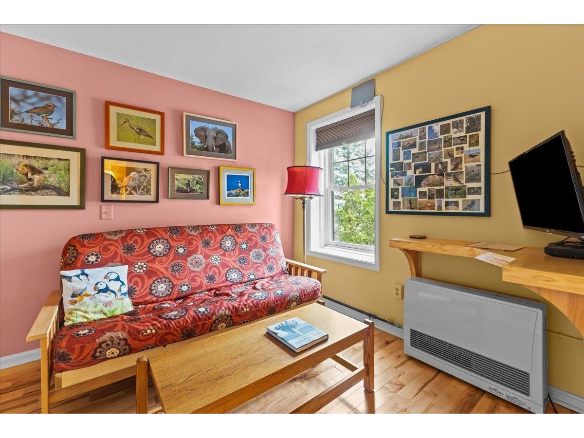 236 South Prospect Street, Unit 3