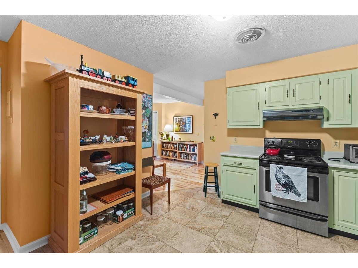 236 South Prospect Street, Unit 3