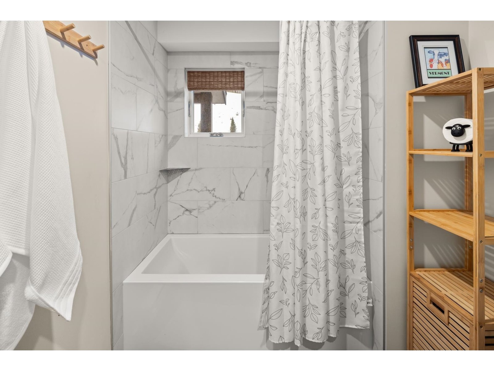 2366 Mountain Road, Unit 4
