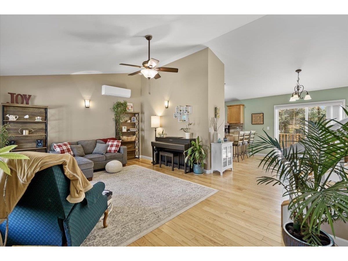 237 Hillside Lane
