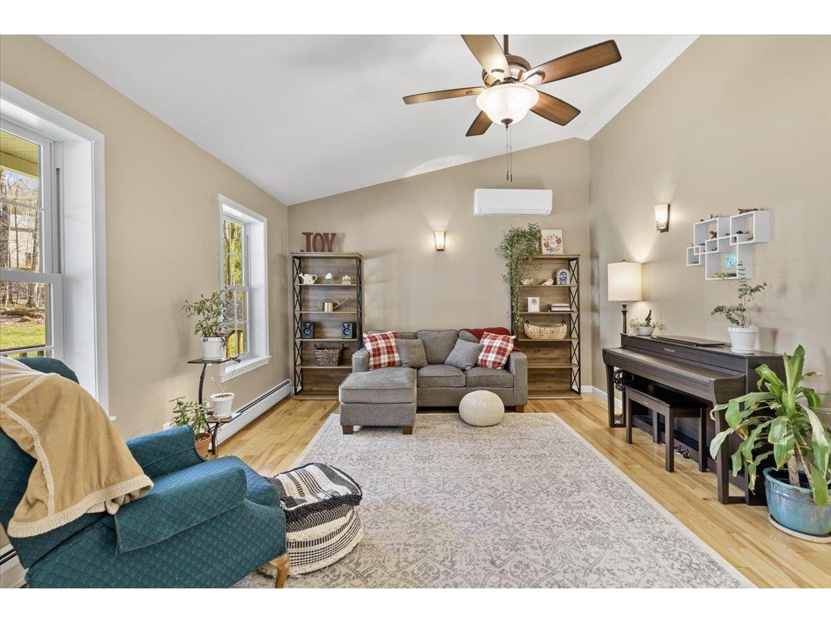 237 Hillside Lane