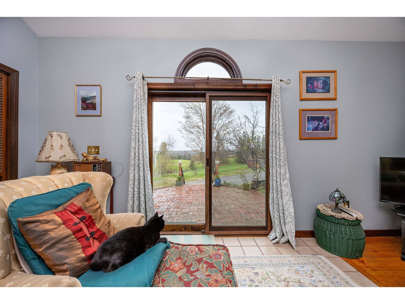 238 Greenbanks Hollow Road