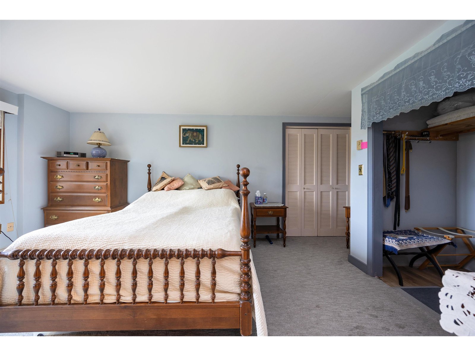 238 Greenbanks Hollow Road