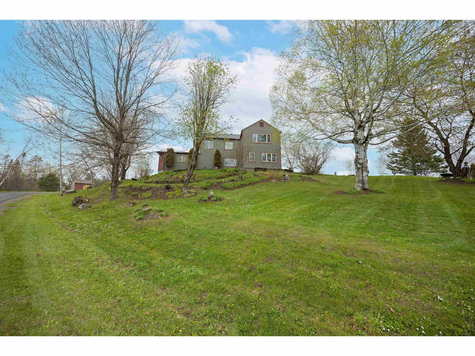 238 Greenbanks Hollow Road