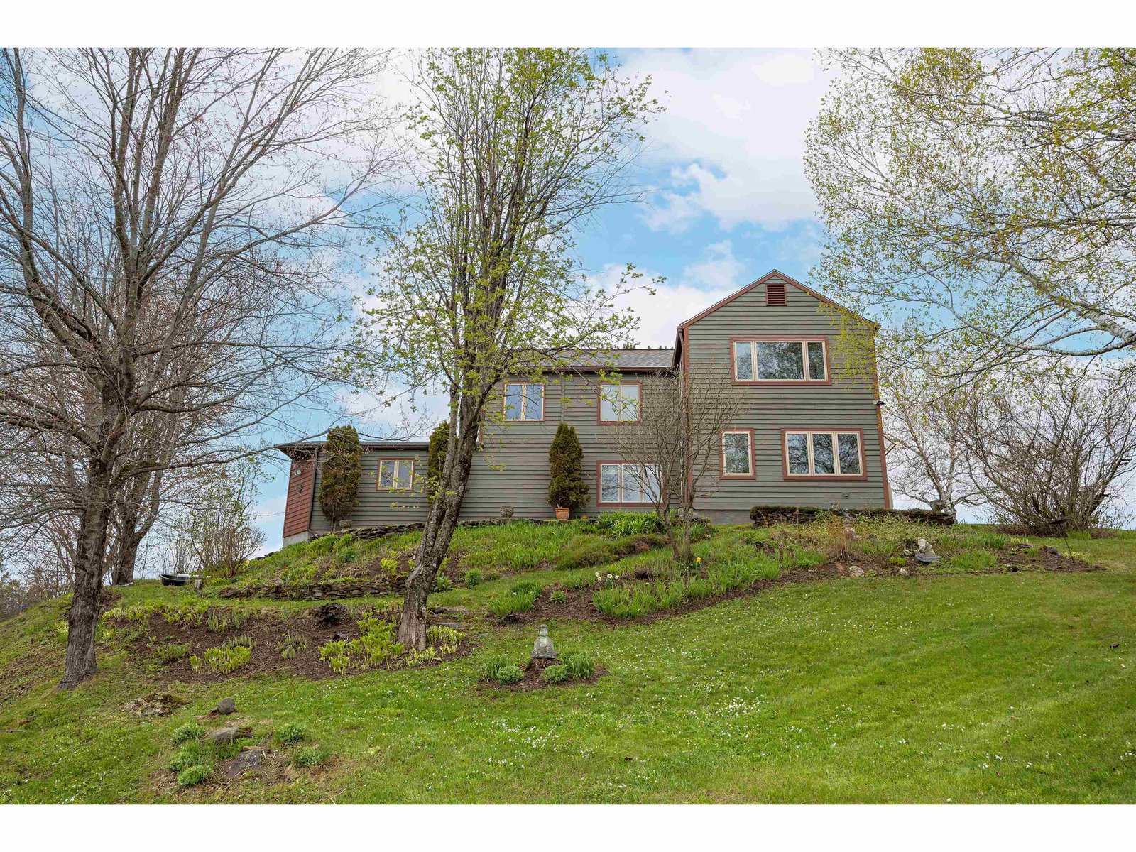 238 Greenbanks Hollow Road