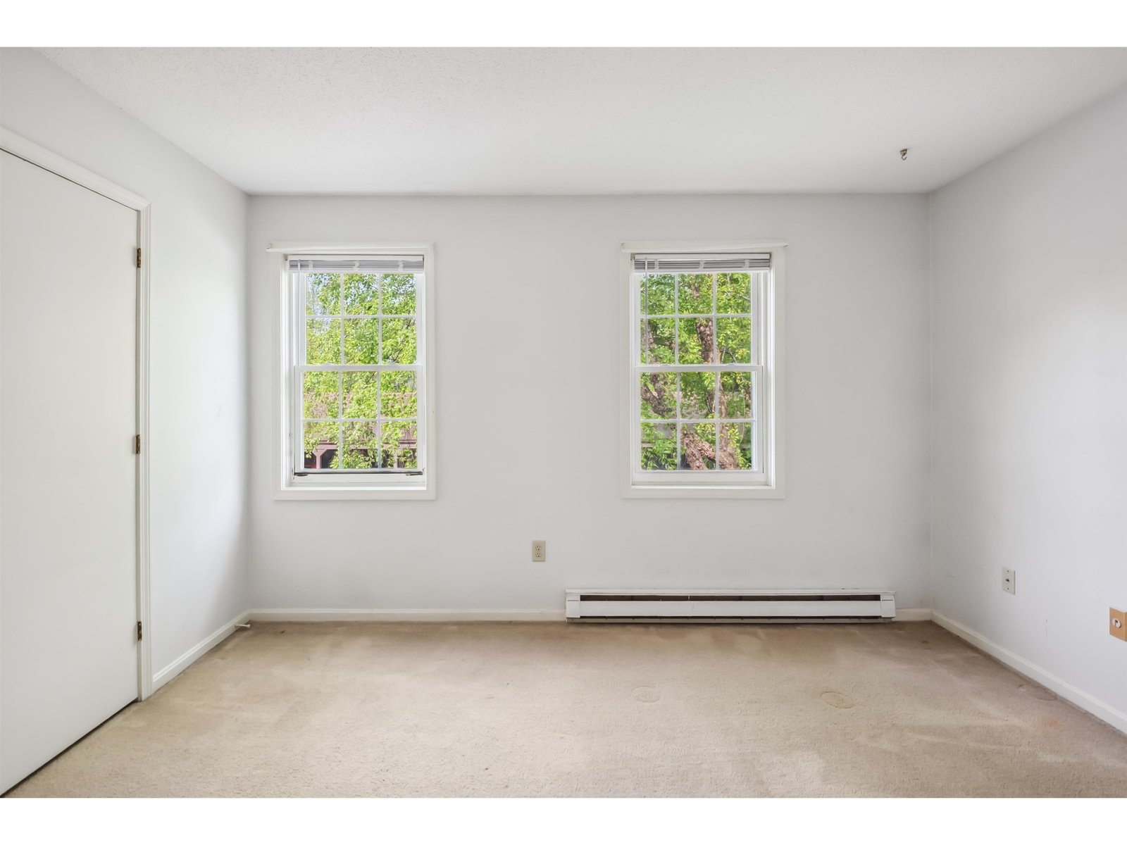 239 Twin Oaks Terrace