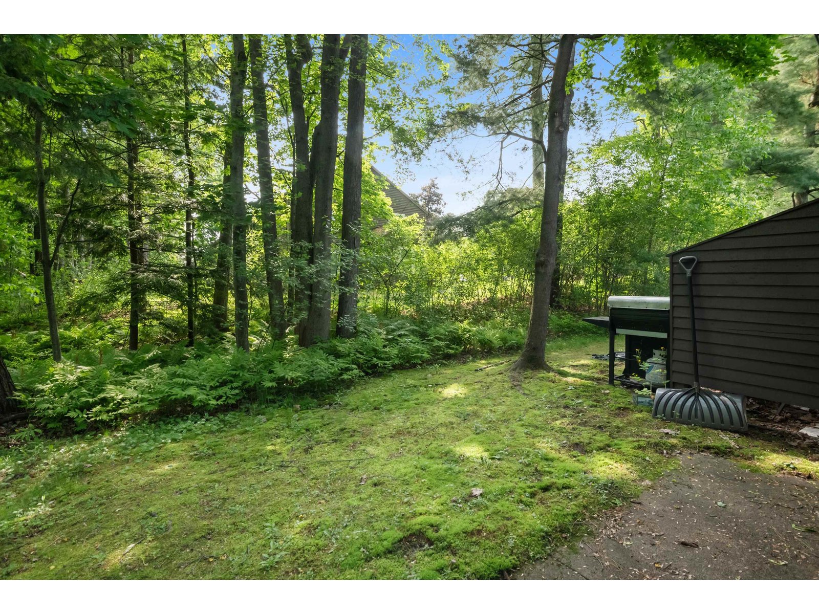 239 Twin Oaks Terrace