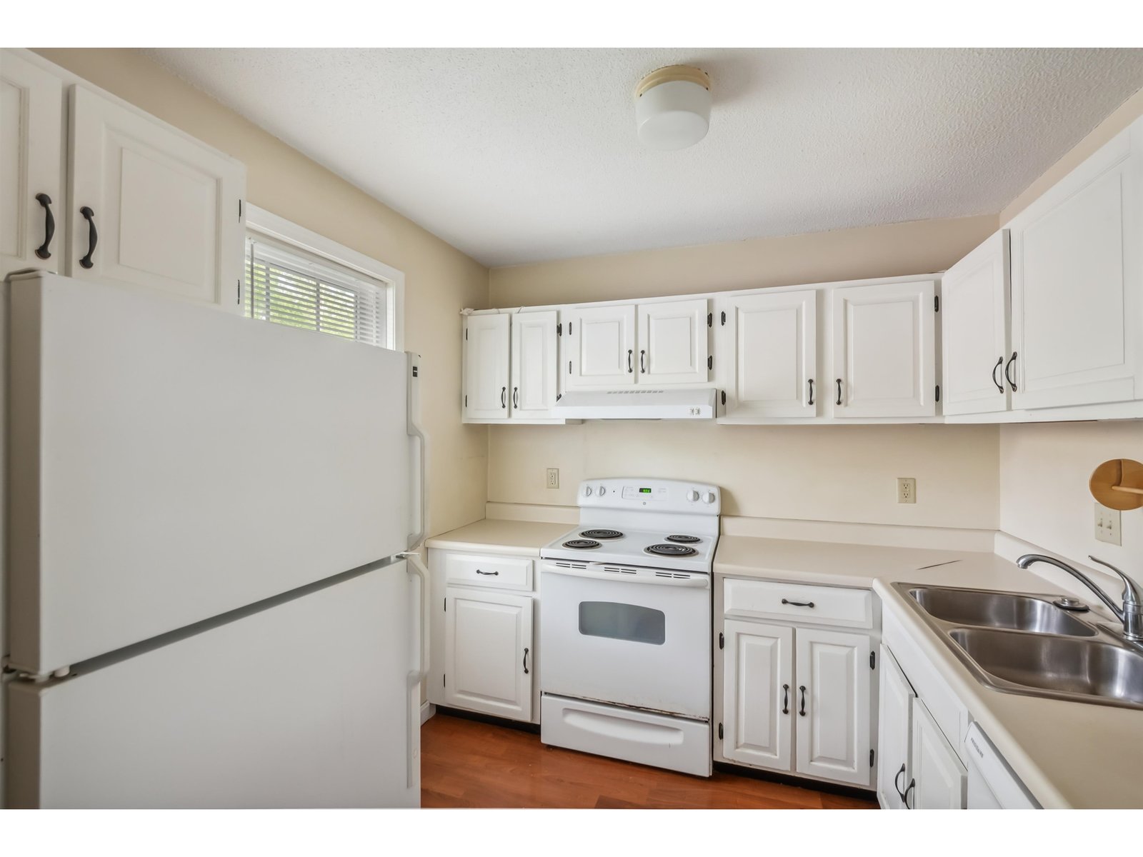 239 Twin Oaks Terrace