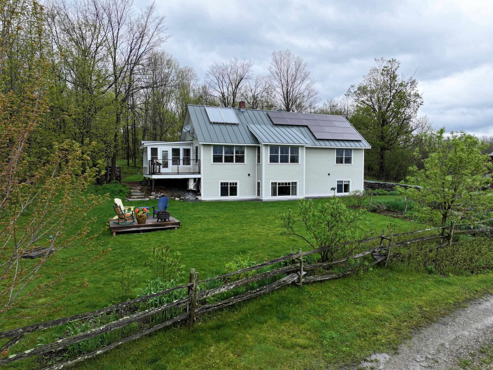 2392 Leland Road