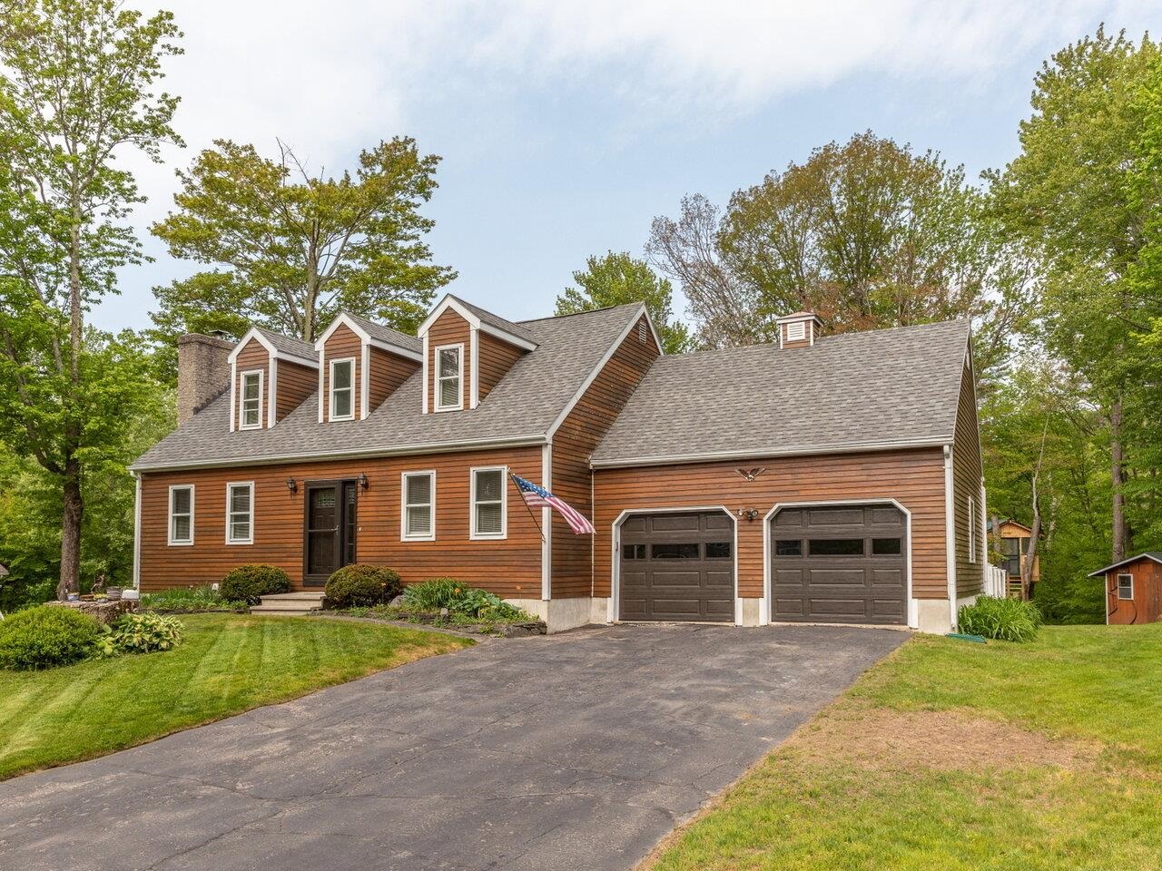 24 Alderbrook Road