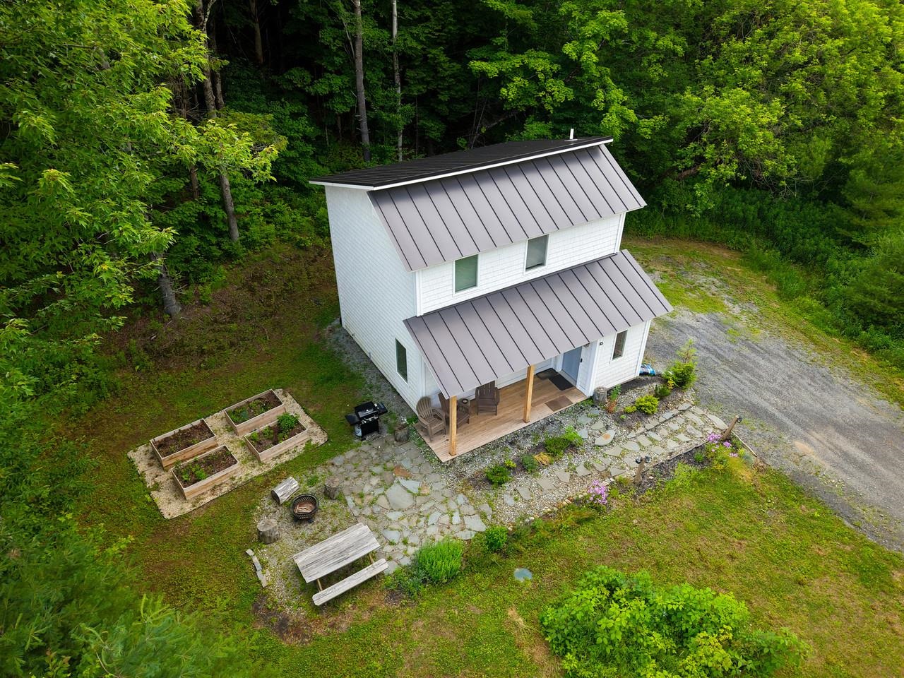24 Angus Drive