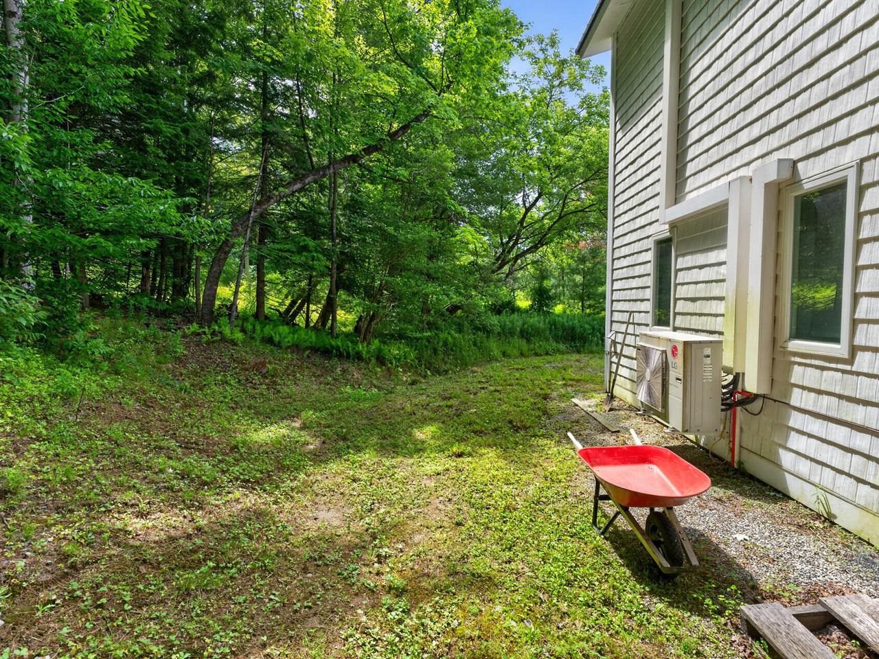 24 Angus Drive