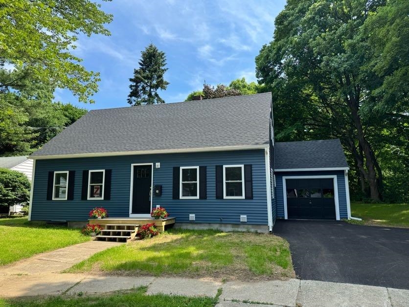 24 Bennington Court
