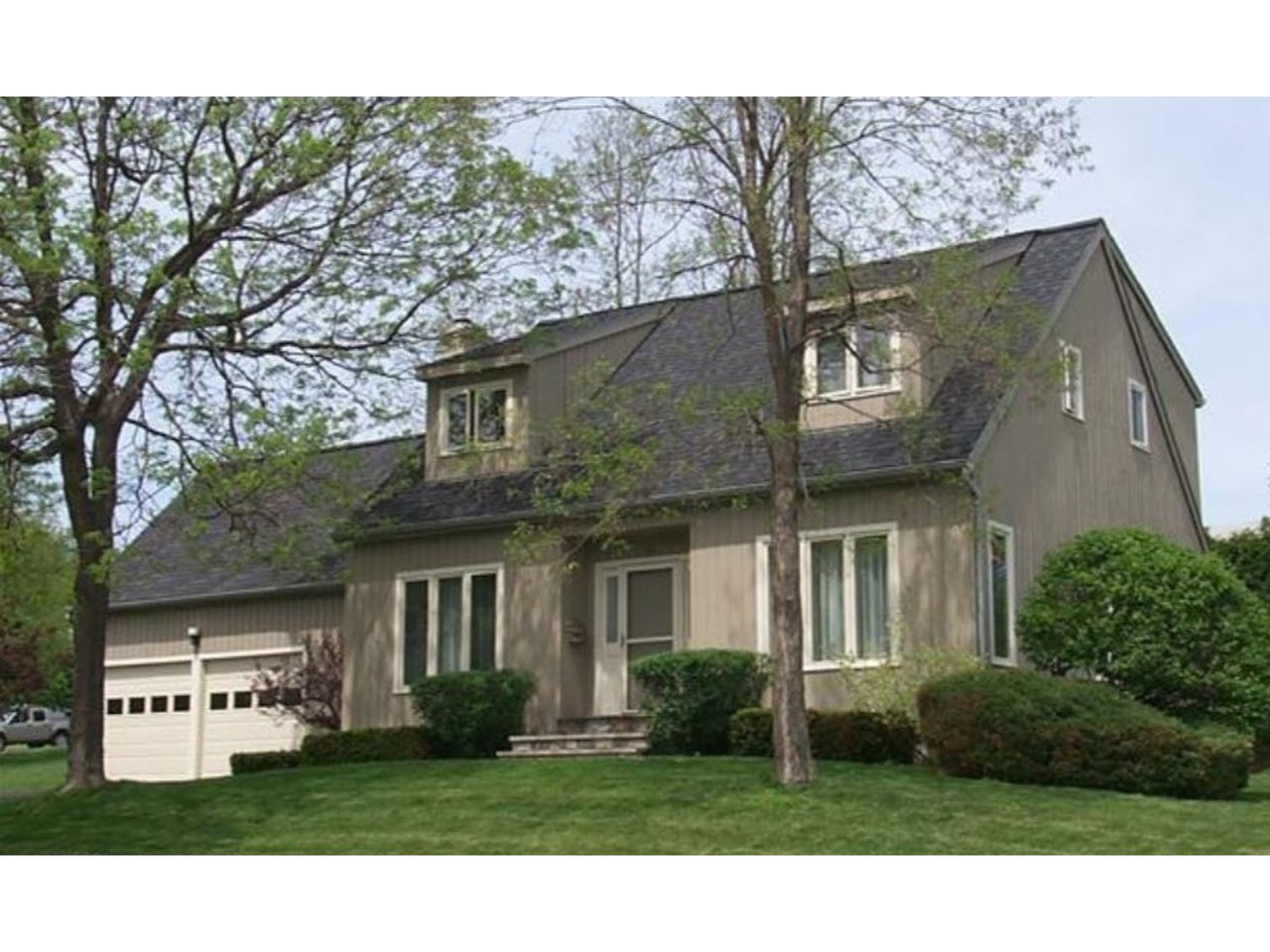 24 Brook Drive