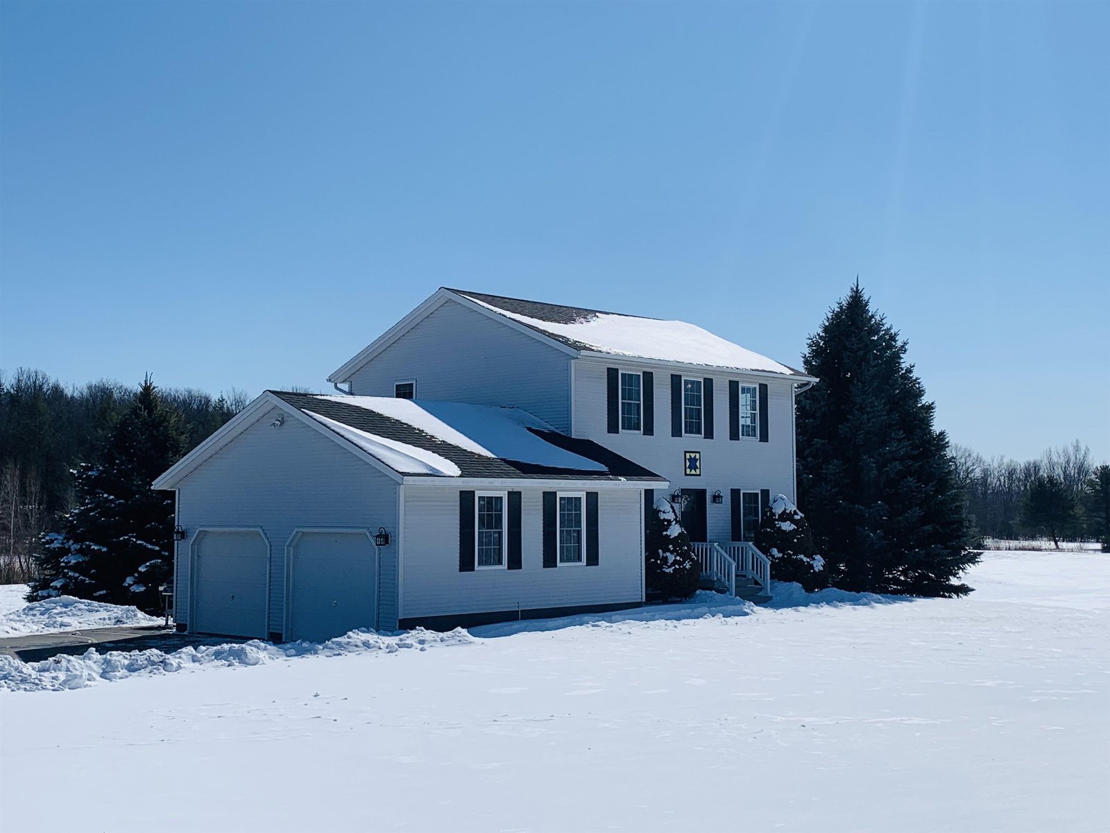 24 Country Club Estates