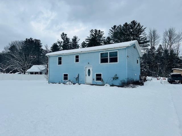24 Crabapple Lane